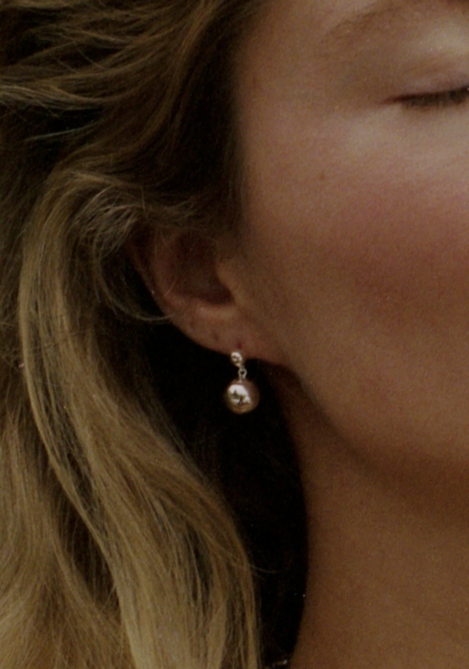 Ball Earrings_Silver - Image 2