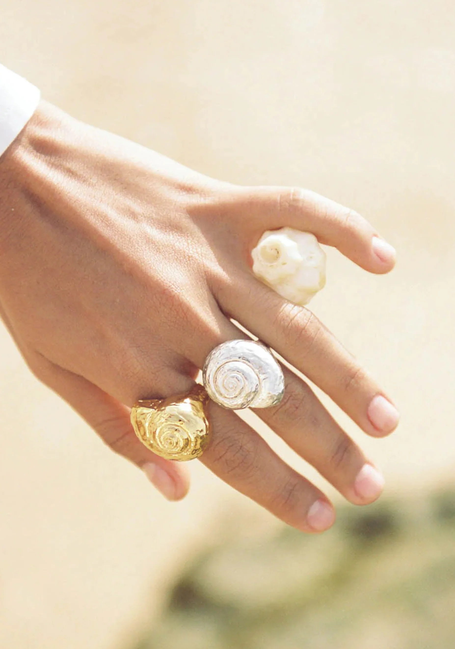 Caracola Ring_Gold - Image 3