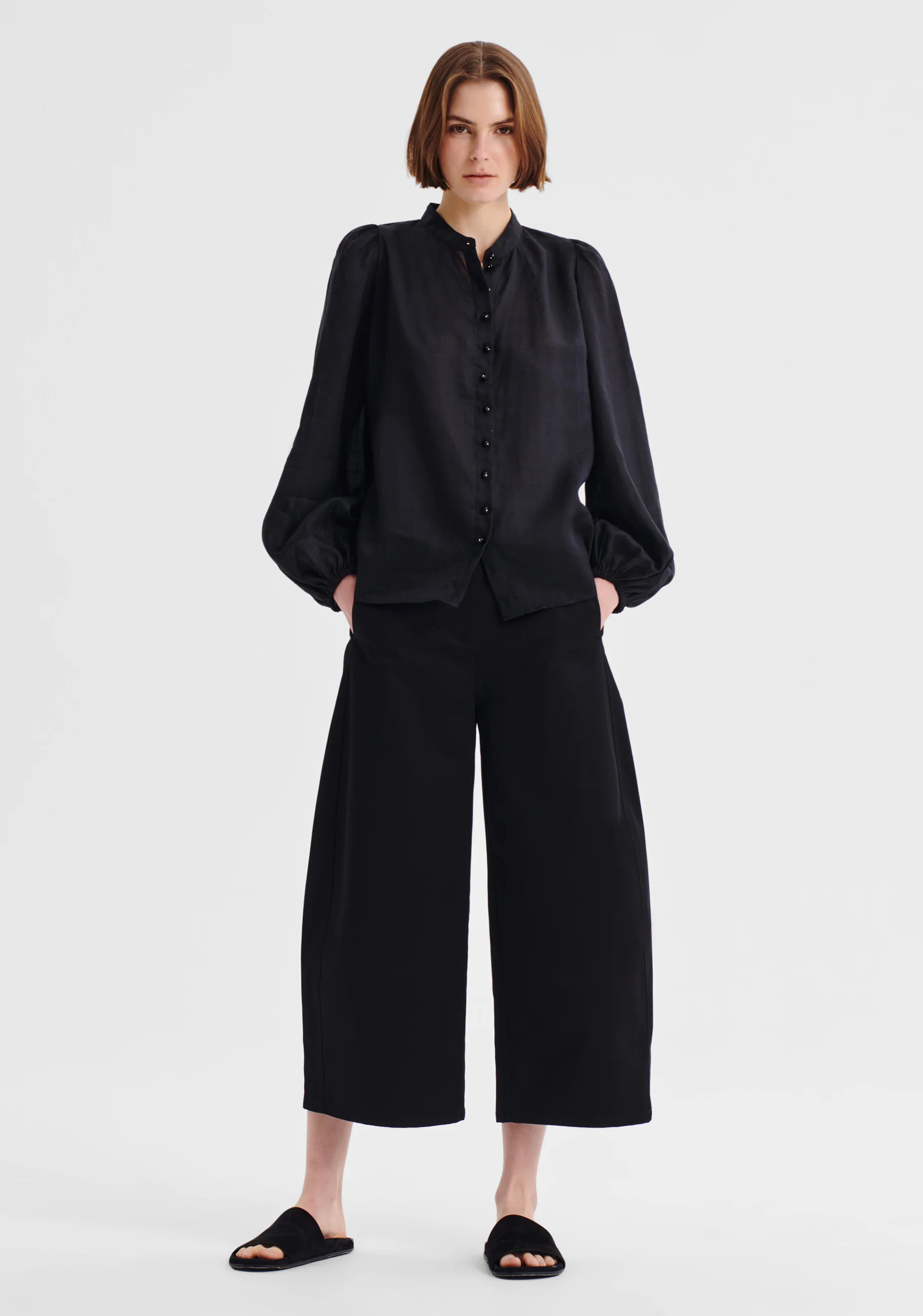 Ellis Shirt_Black - Image 3