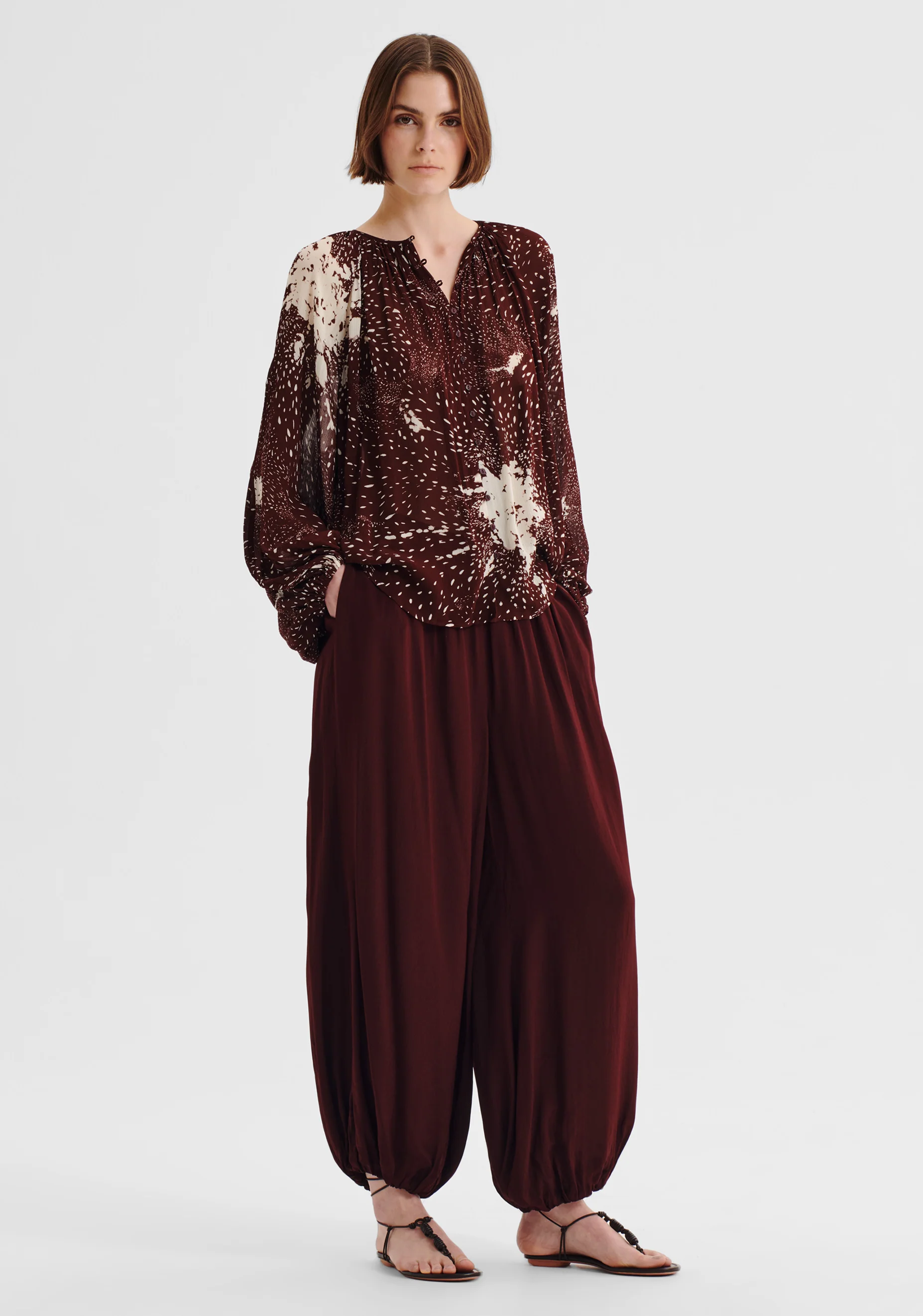 Florian Blouse_Pinot Print - Image 5