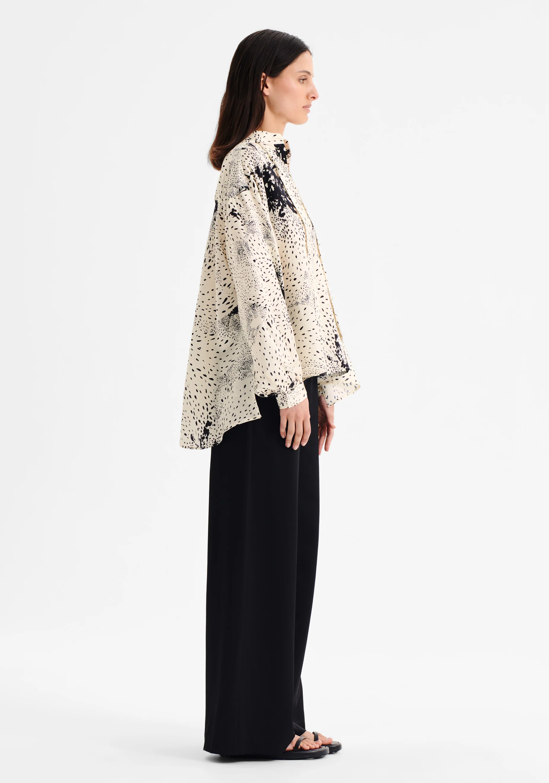 Florian Swing Shirt_Ecru Print - Image 5