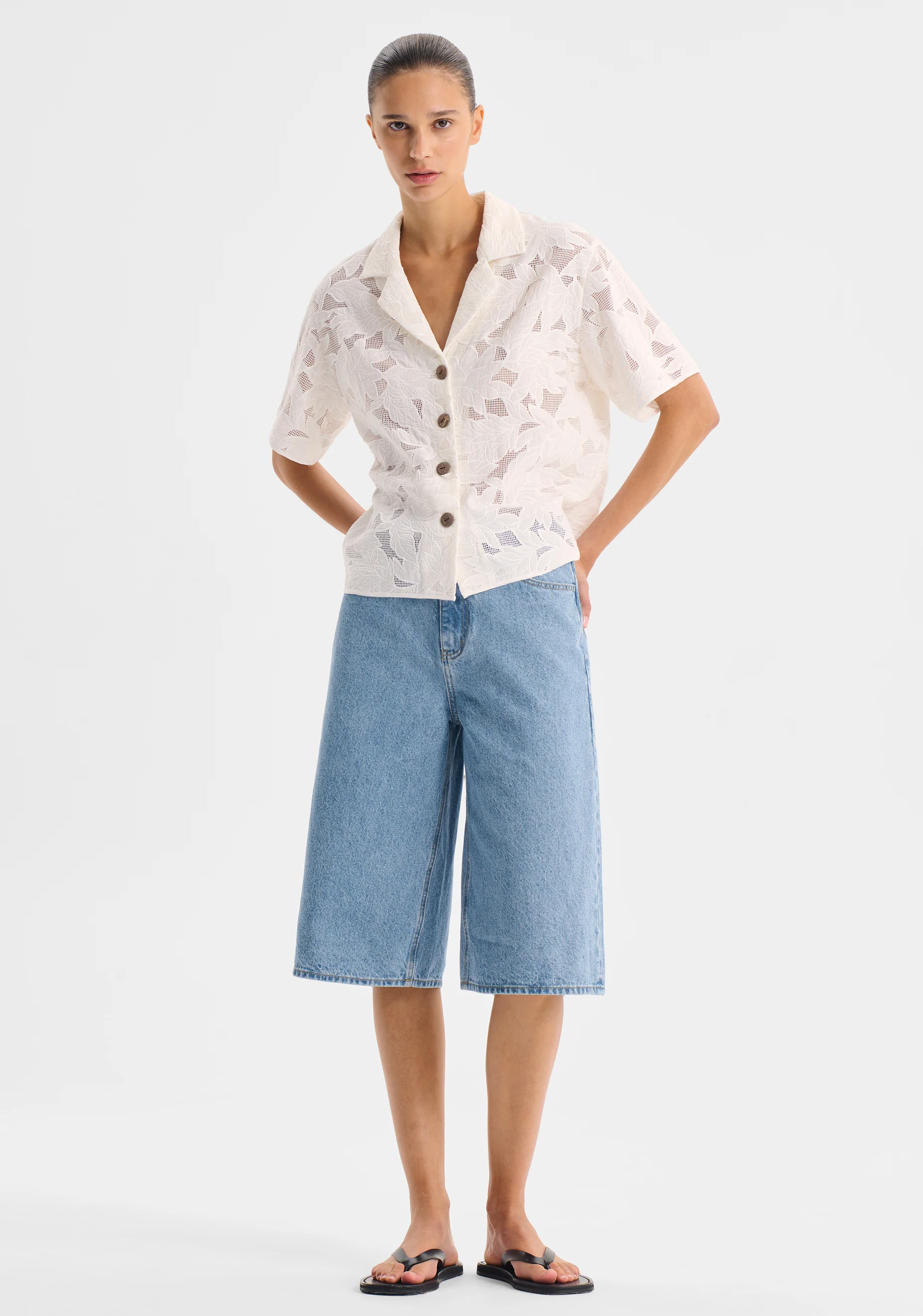 Hendrix Denim Bermuda Short_Light Blue
