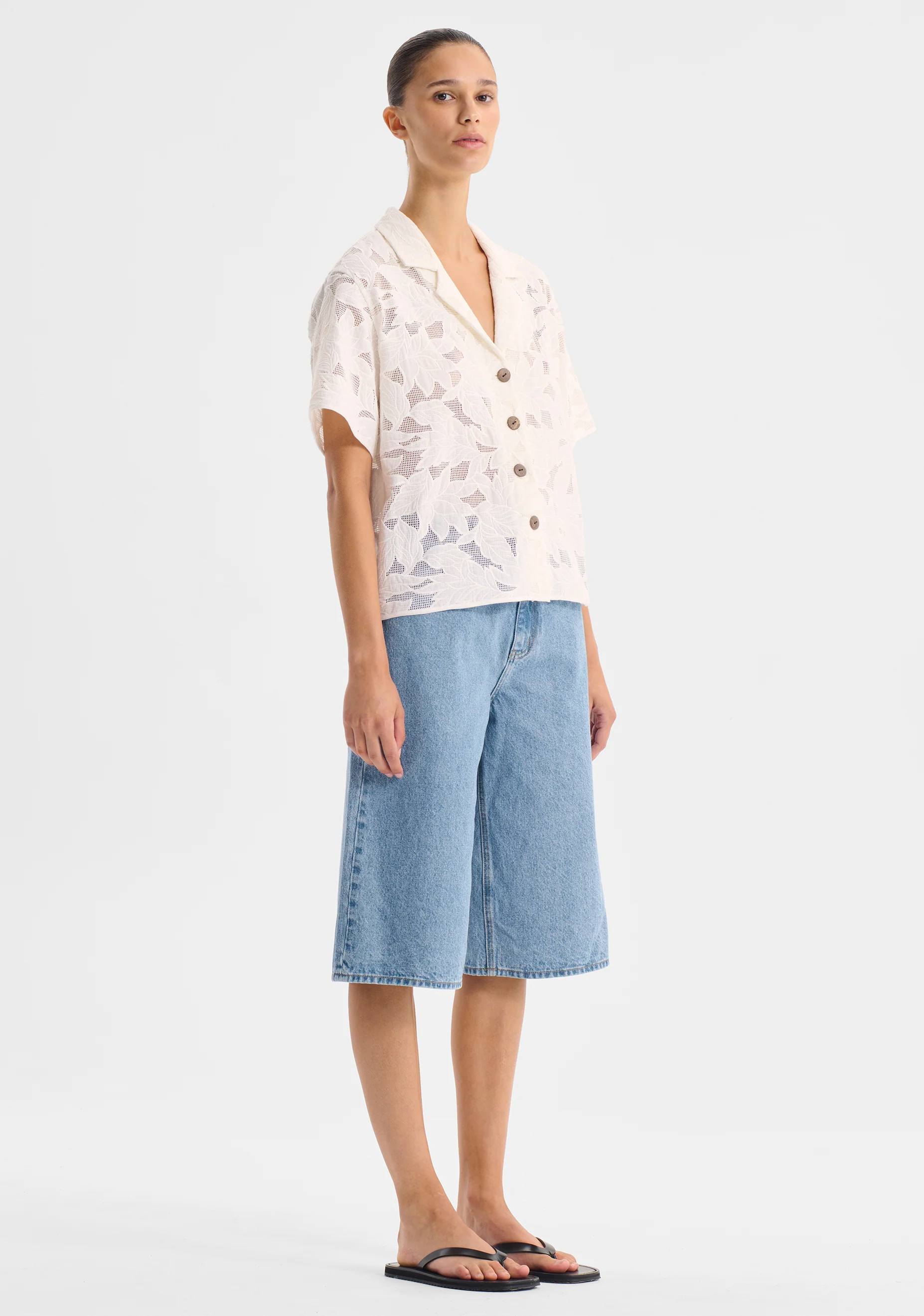 Hendrix Denim Bermuda Short_Light Blue - Image 3
