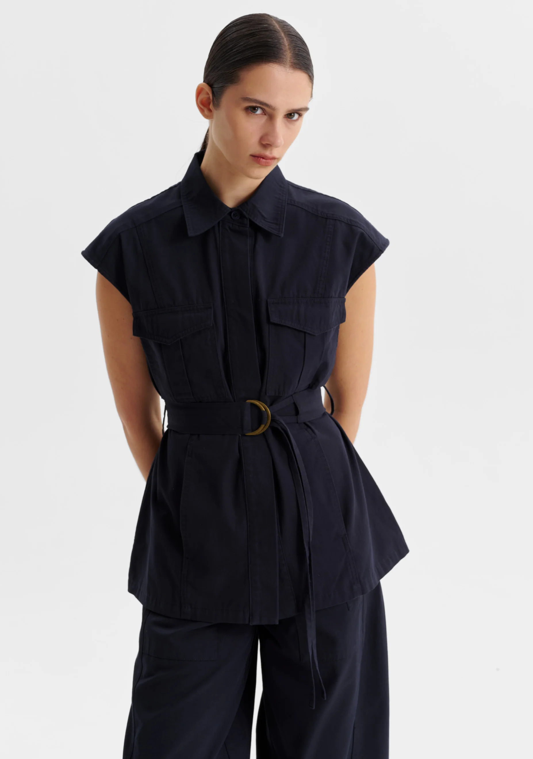 Henry Vest_Navy