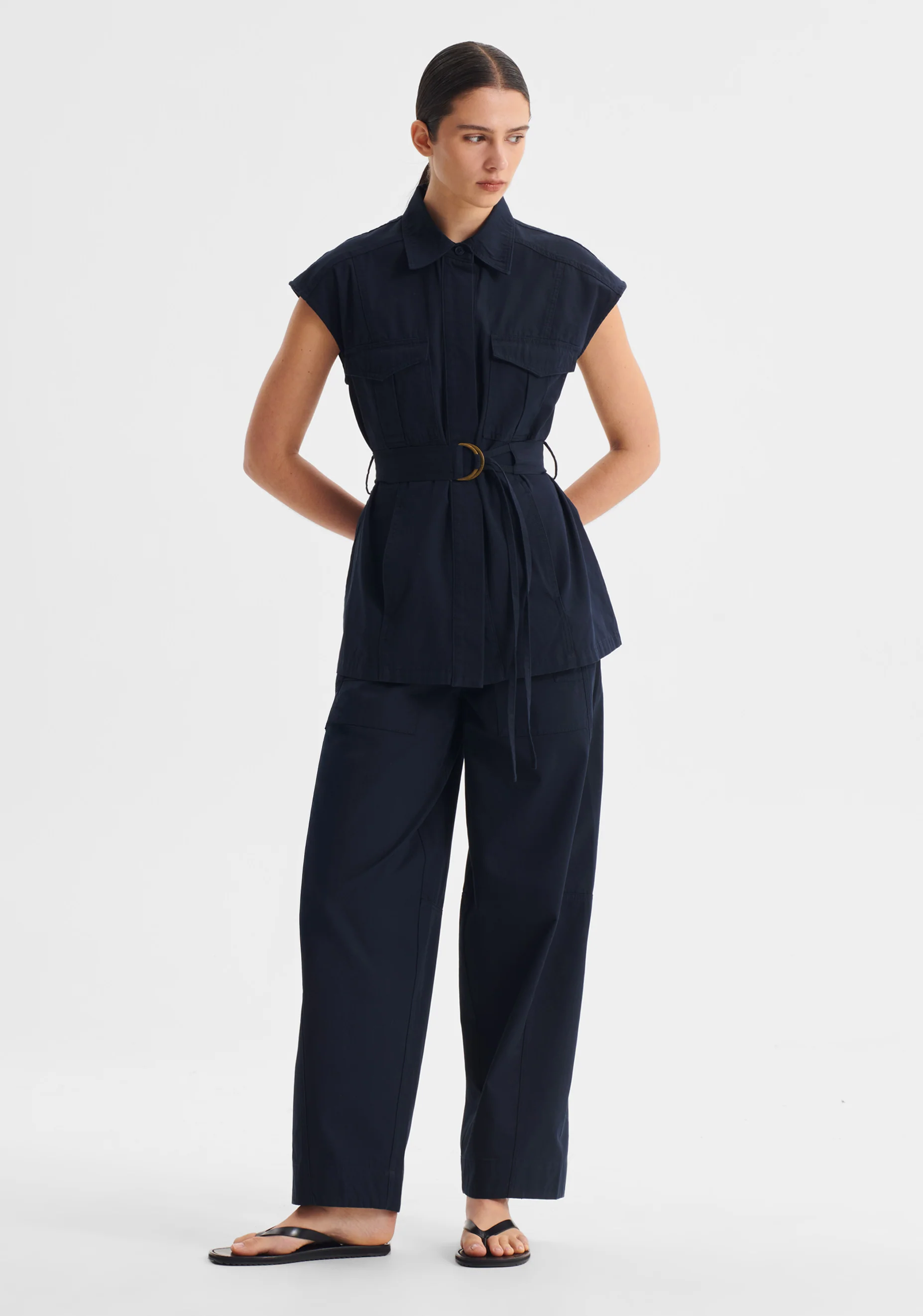 Henry Vest_Navy - Image 3