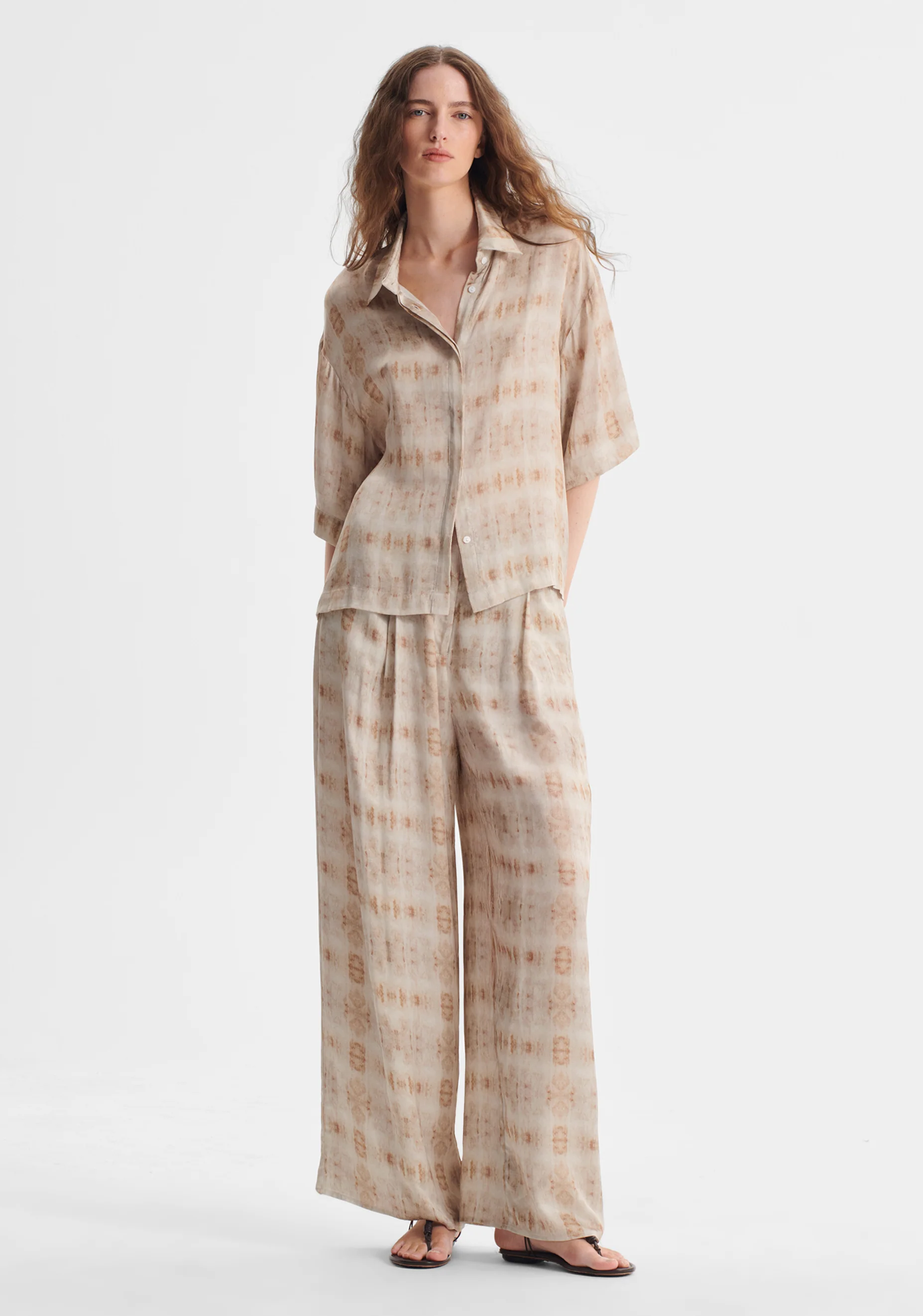 Lucille Shirt_Print - Image 3