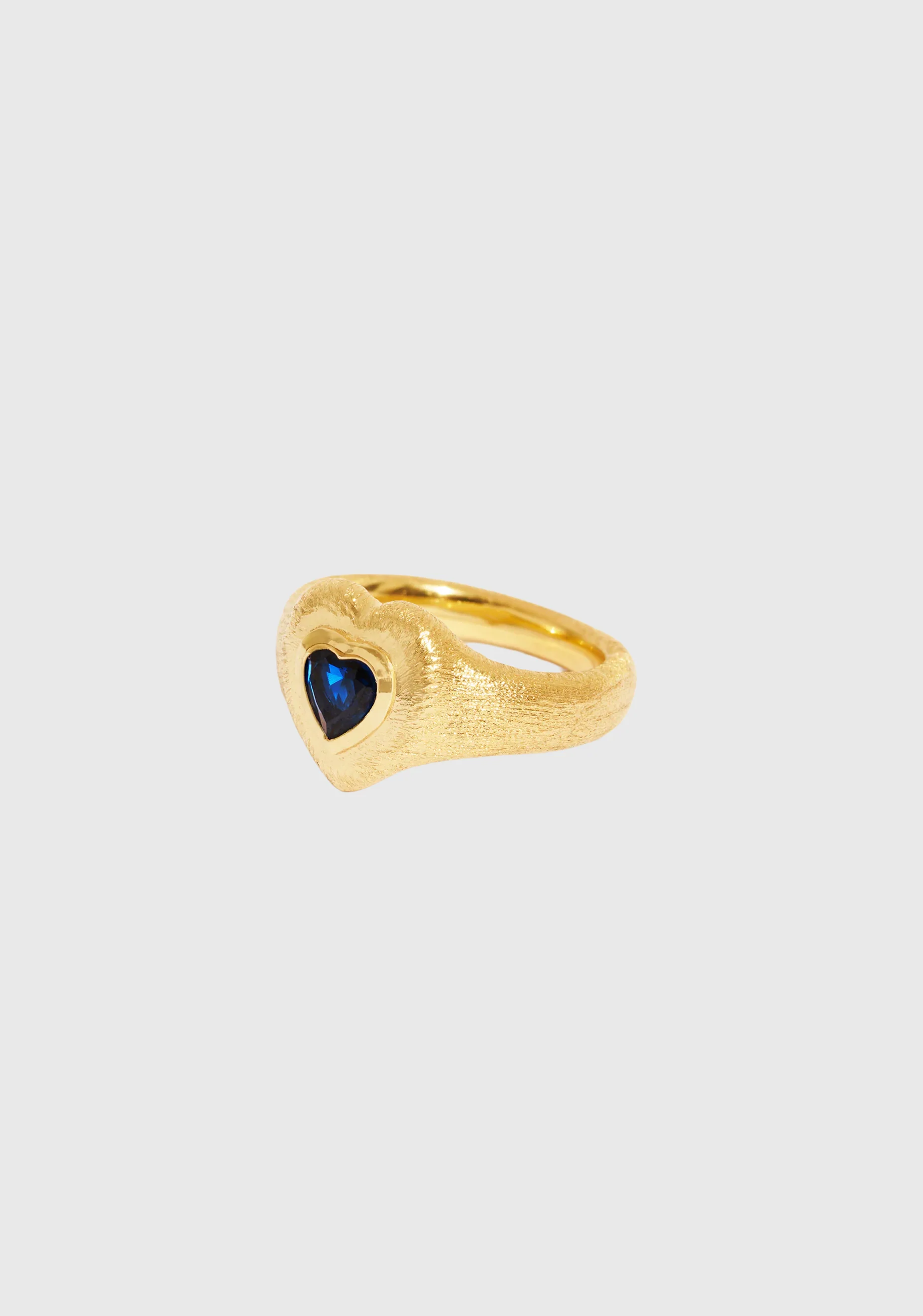 Magnetic Heart Ring_Cobalt
