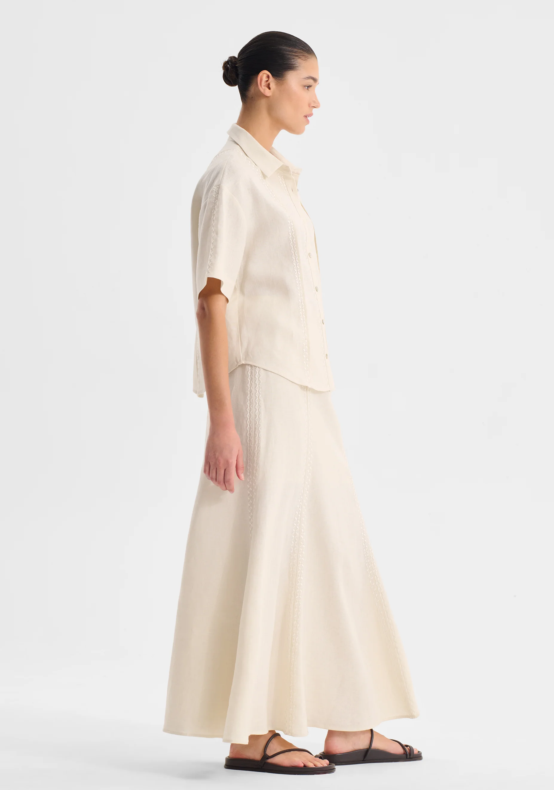 Maisey Linen S/S Shirt_Ecru - Image 4