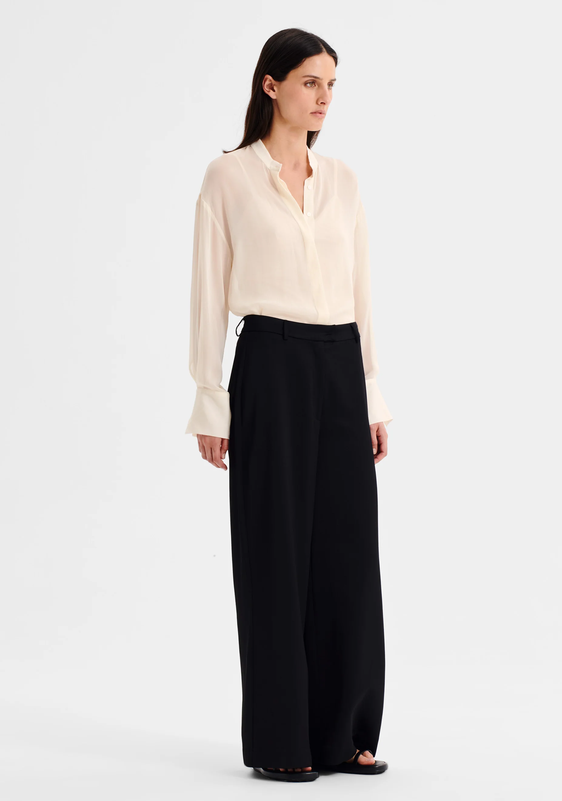 Alexa Pant_Black - Image 2