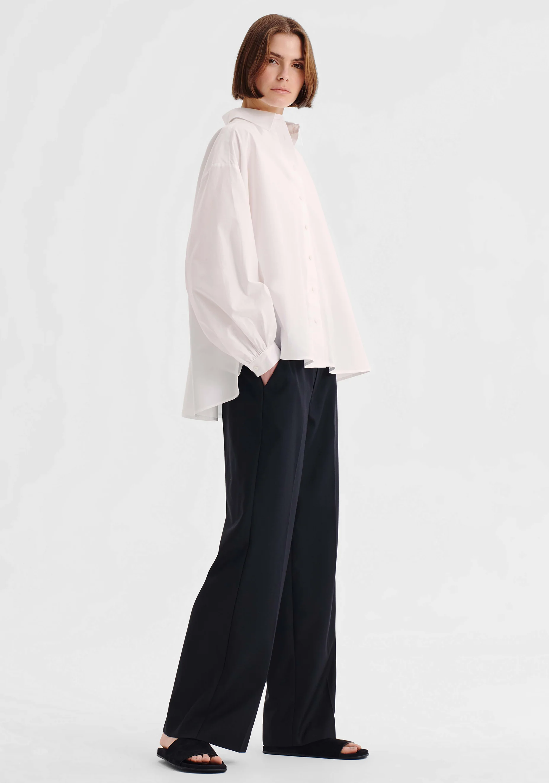 Owen Pant_Black - Image 5