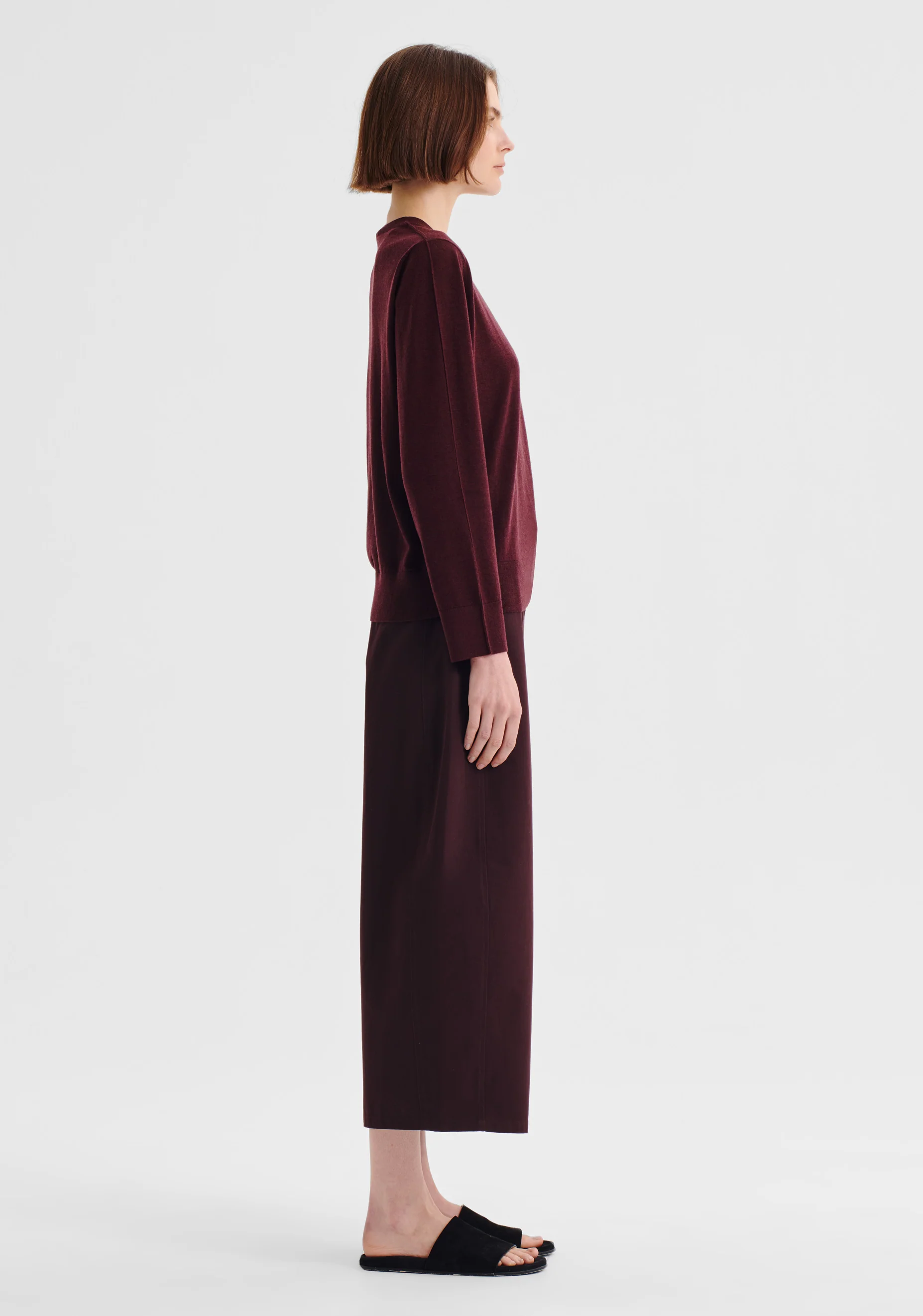 Oxford Merino Knit Pullover_Pinot - Image 3