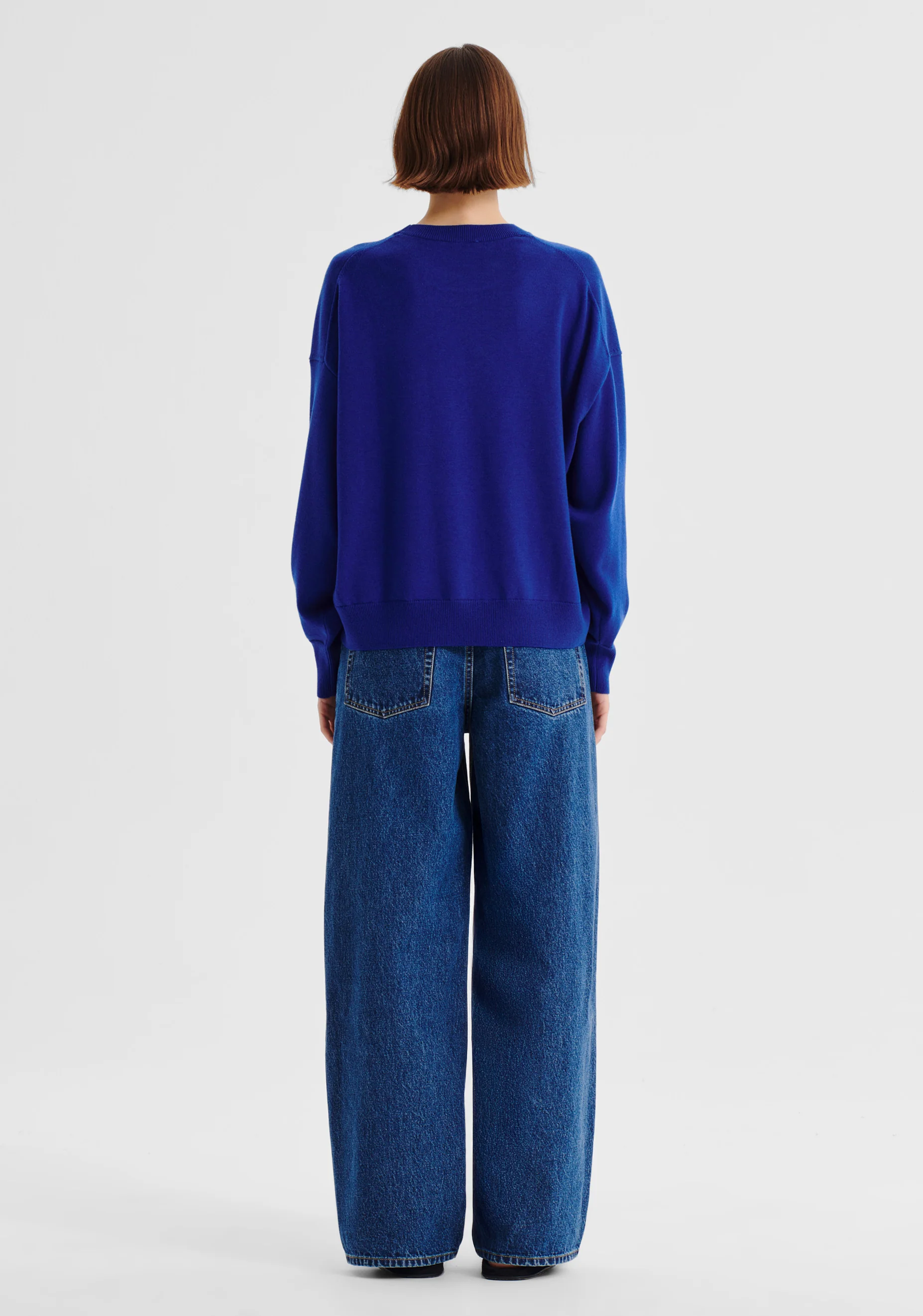 Payton Round Neck Merino Knit Pullover_Cobalt - Image 6