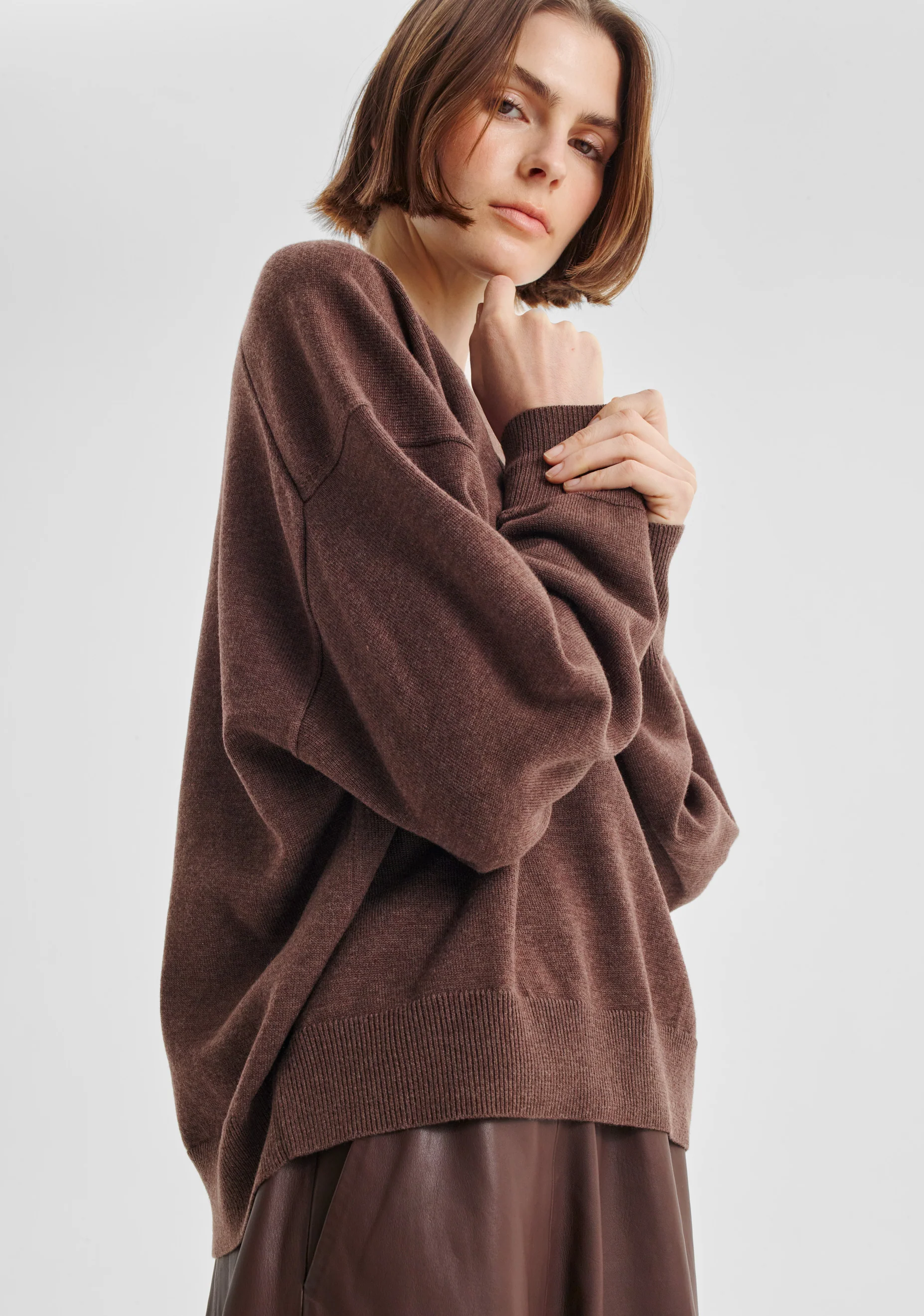 Payton Round Neck Merino Knit Pullover_Nutmeg - Image 4