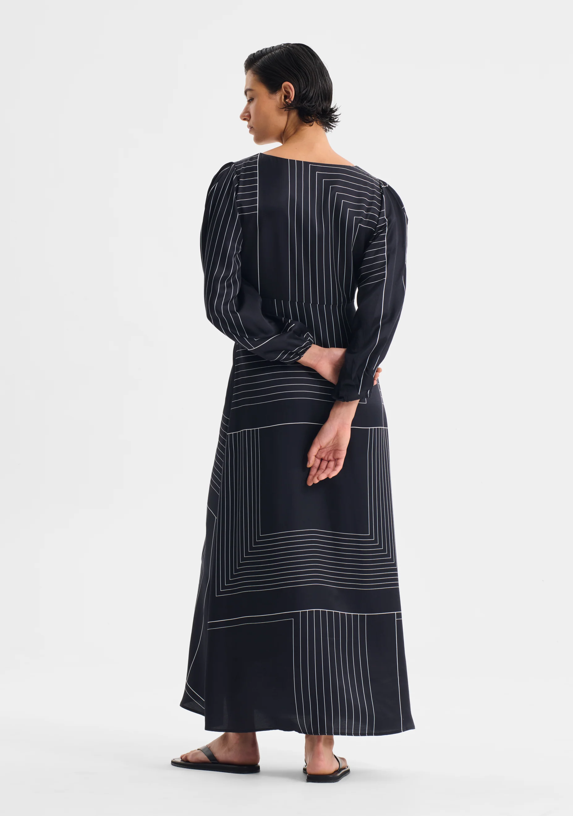 Priya Dress_Print - Image 4