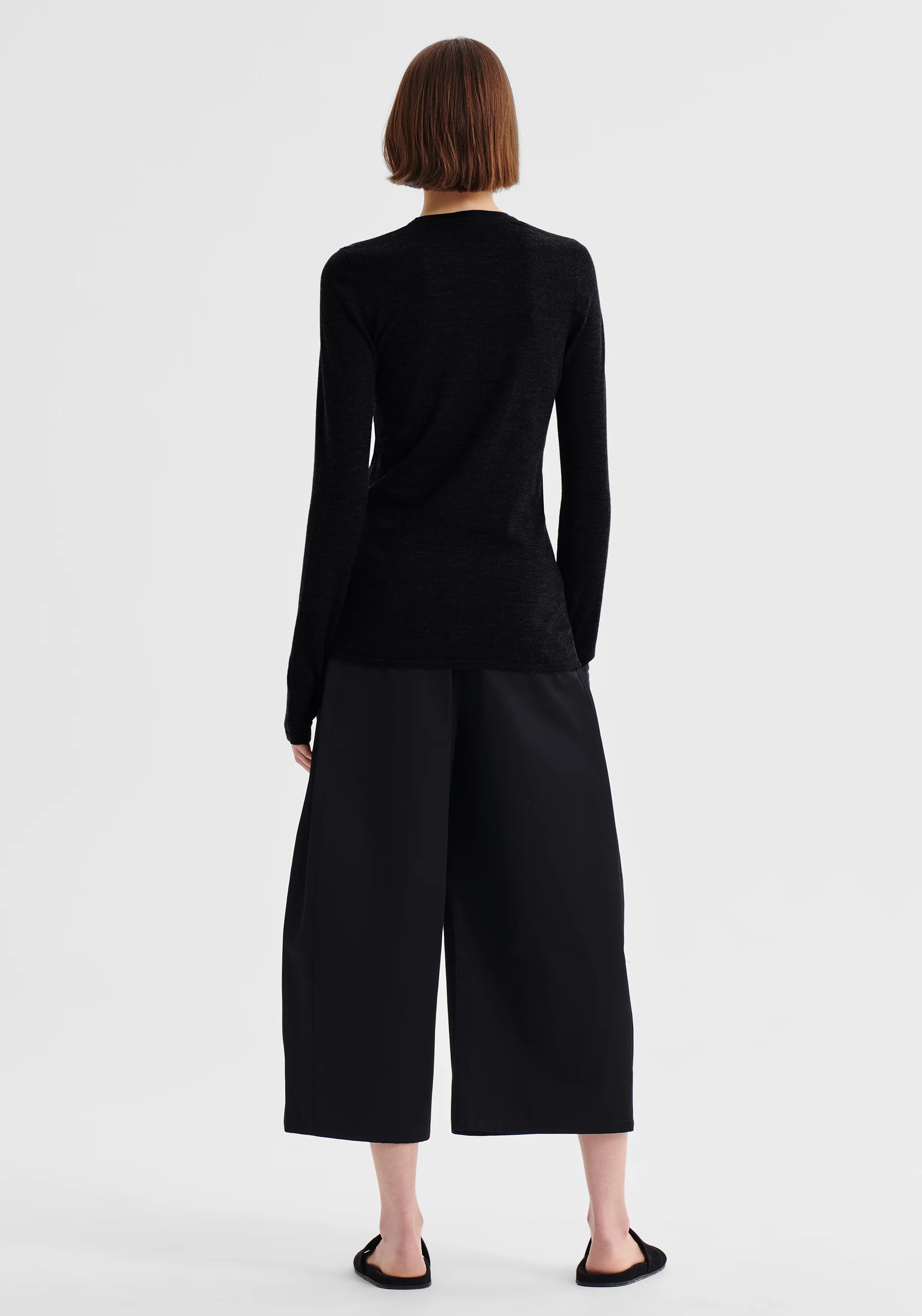 Theodore Fine Merino Knit Top_Black - Image 5