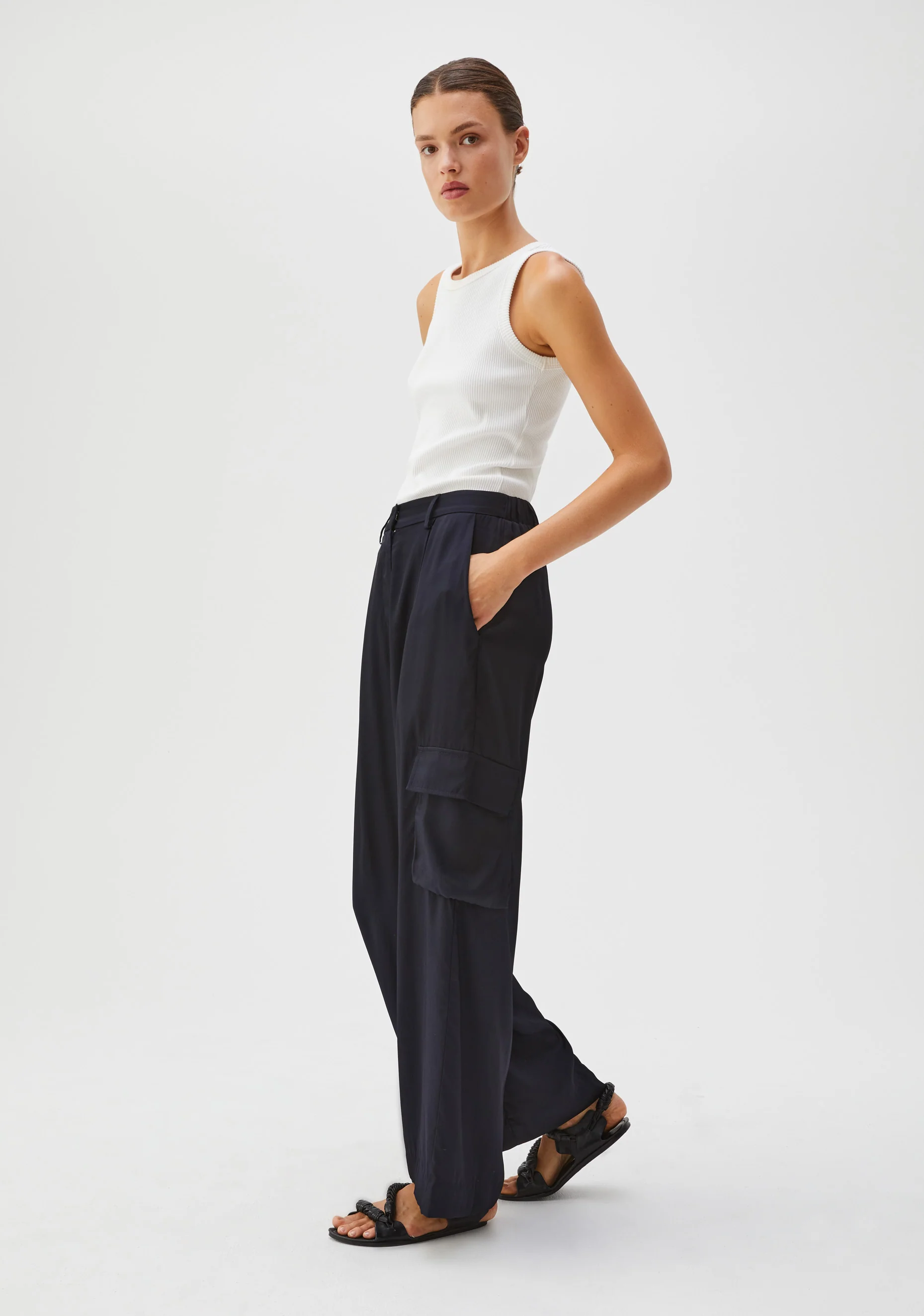 Ursula Trouser_Navy - Image 4