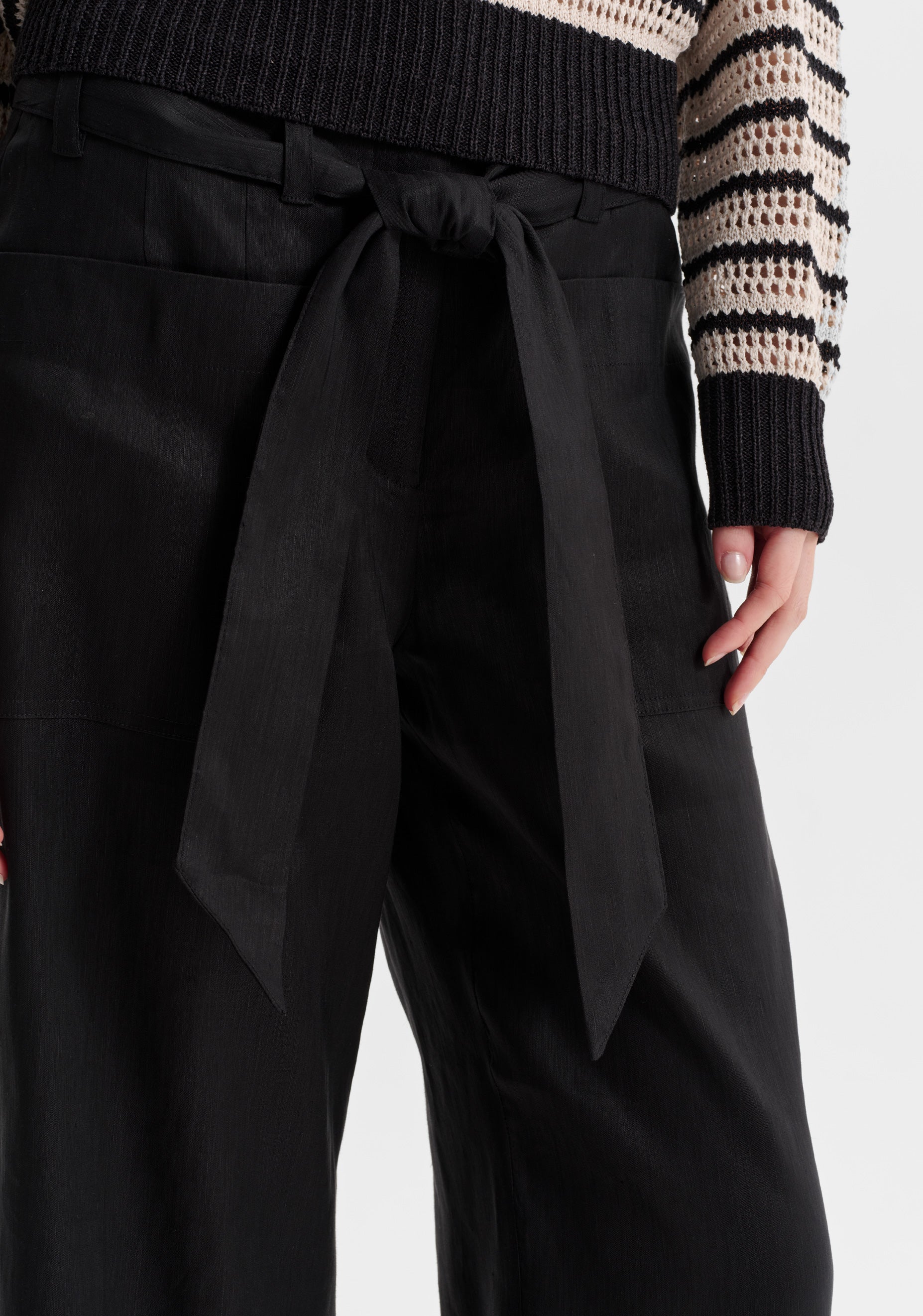 Victoria Pant_Black - Image 5