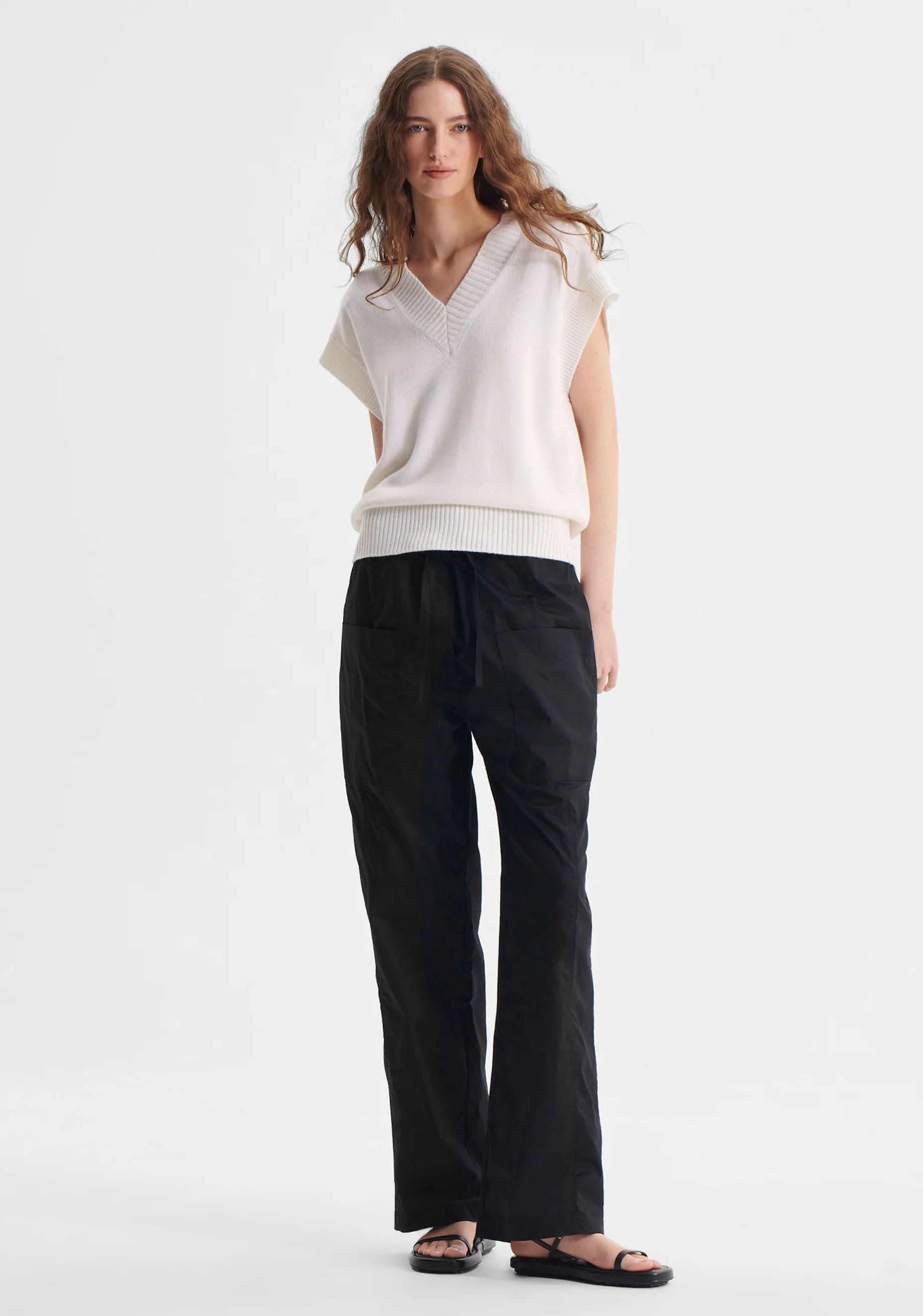Winston Knit Vest_Snow - Image 3